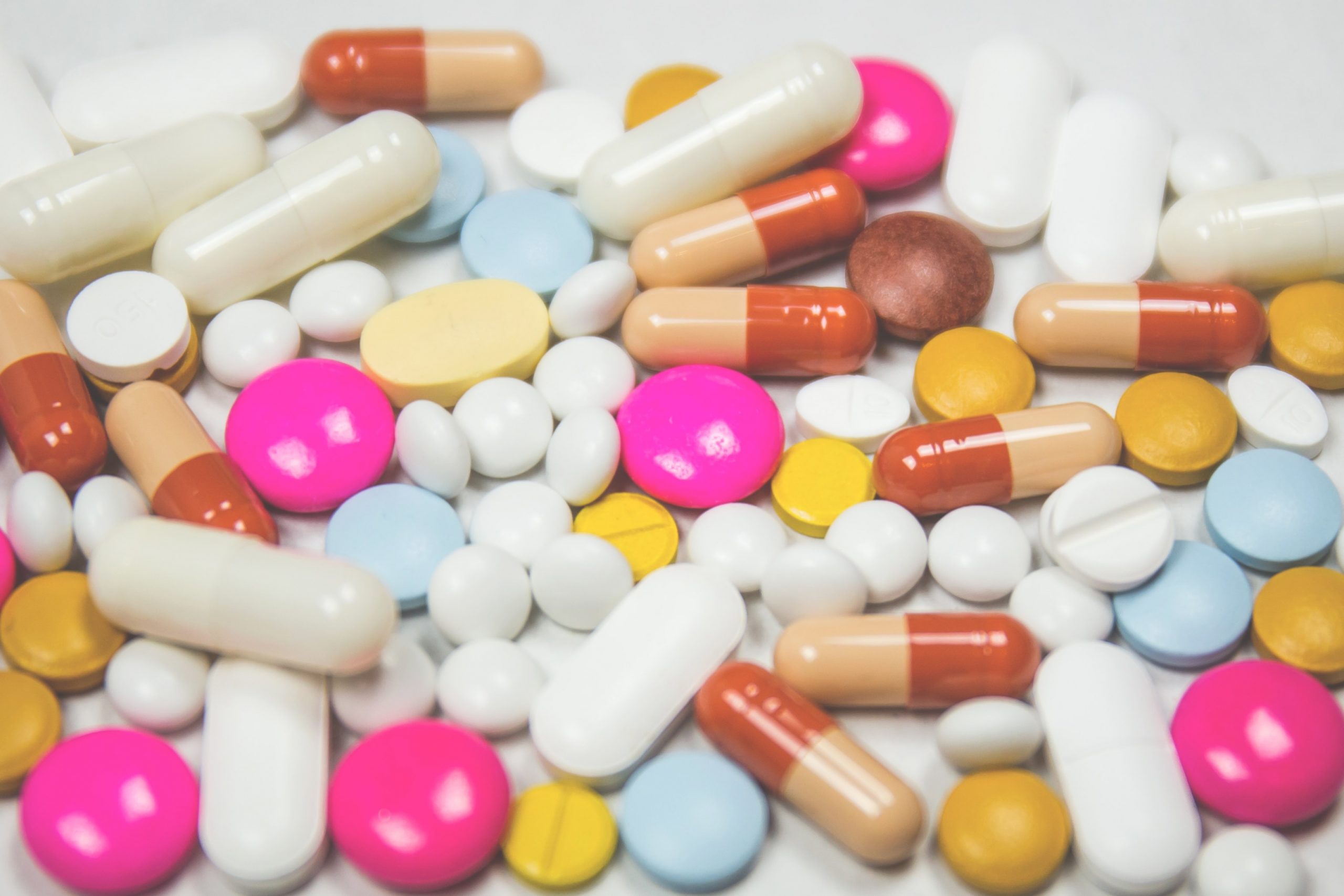 Glossaire des termes: Comprendre l’examen réglementaire des pharmacothérapies